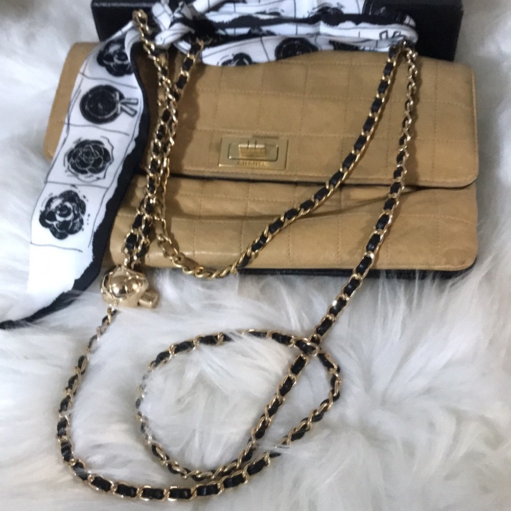 RARE Hot Find! Chanel 2 Face Sheepskin Flap Crossbody - Authentic - Picture 16 of 16